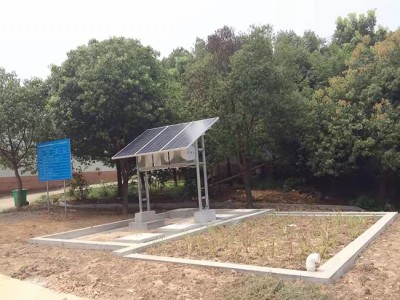 山東濰坊太陽能微動力污水處理設備